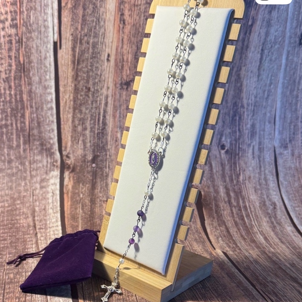 NEW Handmade Beaded White and Purple Rosary with Carrying Bag Item #PHK912